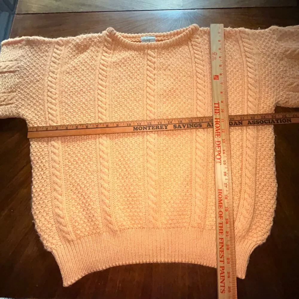 Carraig Donn minor sweater